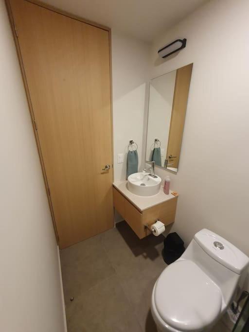 Hermoso Apartamento Nuevo Ubicado En Zona Centrica Guadalajara Exteriör bild